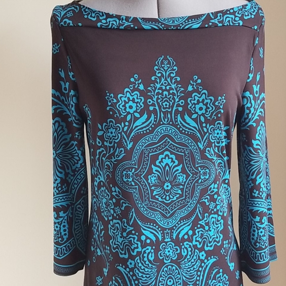 Dress - Picture 2 of 5